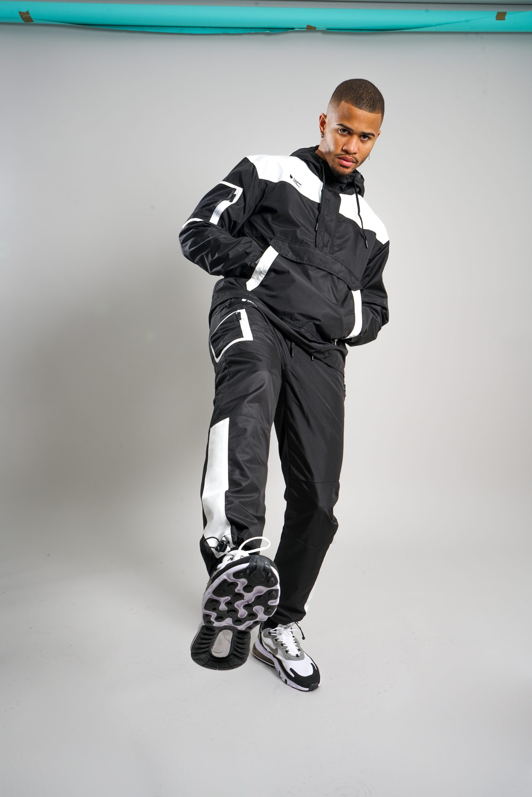 SURVETEMENT HARLEM BLACK ( 2 pièces ) 2054