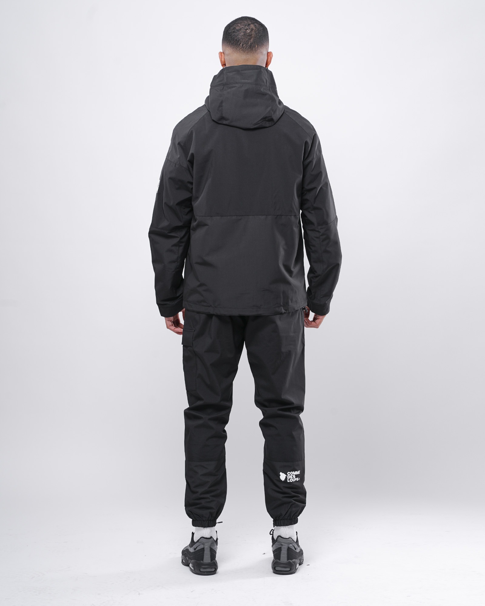 HYBRID BLACK 04 COMMEDESLOUPS