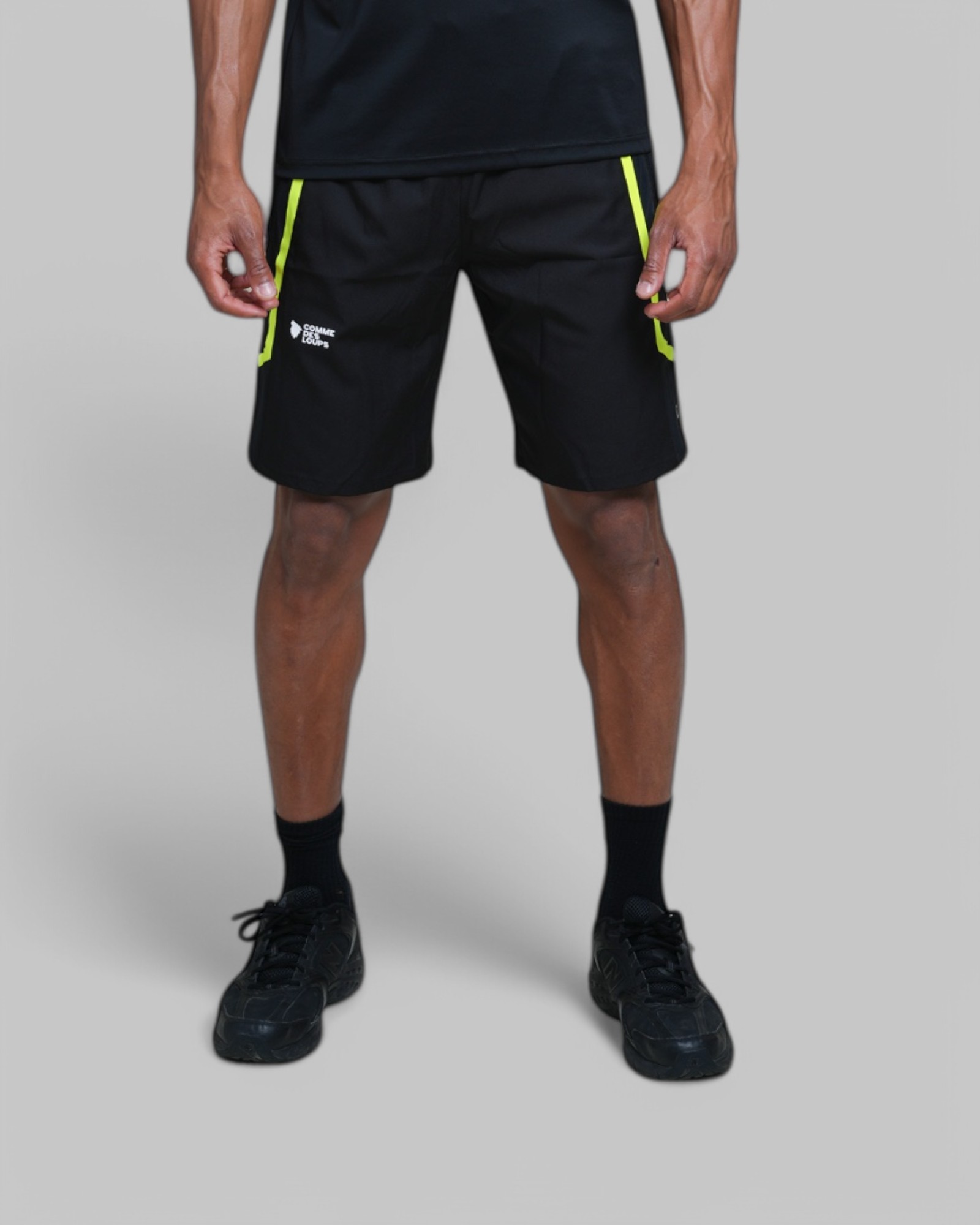 Short Comme Des Loups BALTIRUN Noir Fluo