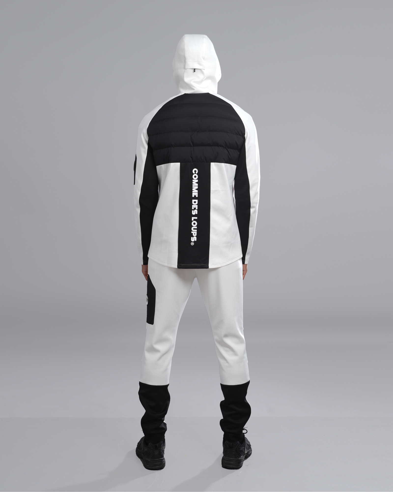 cdl_comme des loups_2025_turbo_white_07