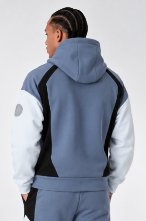 Vue arrière en tenue sport color-blockgf